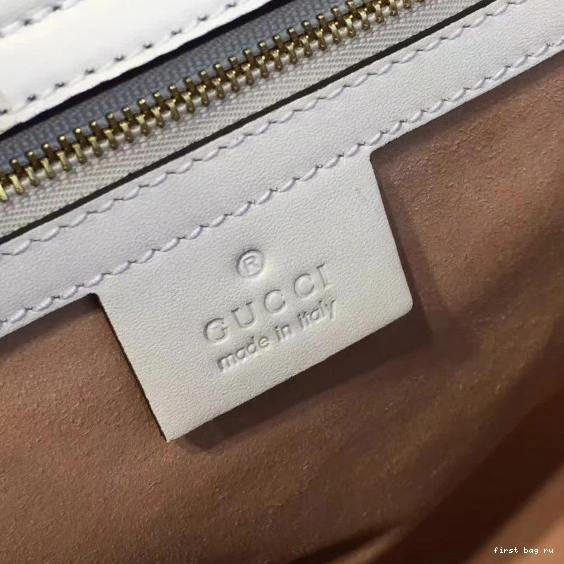 First bag ru GG matelassé Marmont Gucci 0813